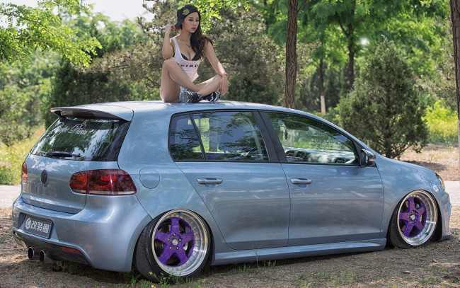 Обои картинки фото автомобили, -авто с девушками, девушка, азиатка, фон, автомобиль, взгляд