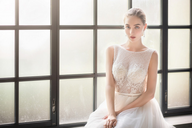 Обои картинки фото девушки, -unsort , невесты, невеста, платье, праздник, свадьба, красотка