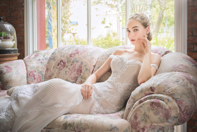 Обои картинки фото девушки, -unsort , невесты, невеста, платье, праздник, свадьба, красотка