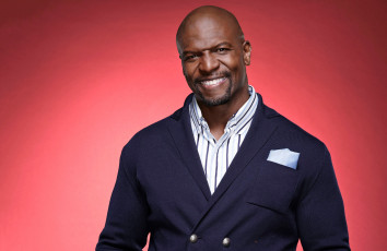 обоя terry crews, мужчины, актер, пиджак, улыбка