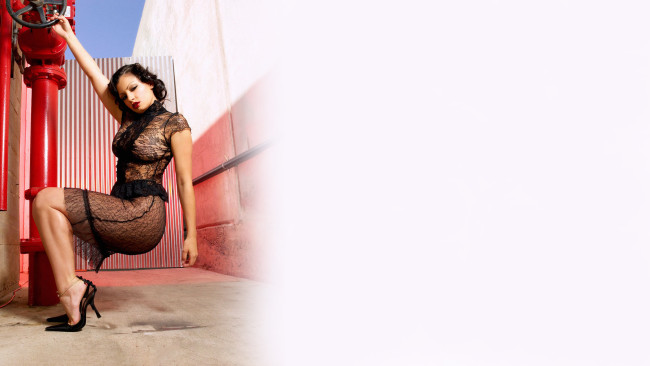 Обои картинки фото девушки, aria giovanni, aria, giovanni