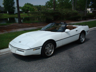 Картинка corvette c4 автомобили выставки уличные фото