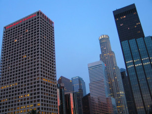 Картинка города здания дома