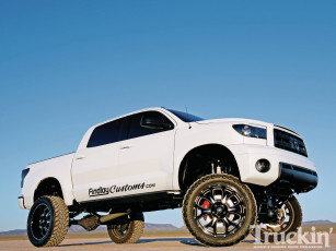 Картинка 2010 toyota tundra storm trooper автомобили custom pick up
