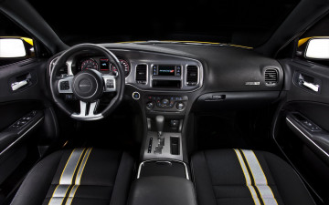 Картинка dodge charger srt8 super bee 2012 автомобили спидометры торпедо