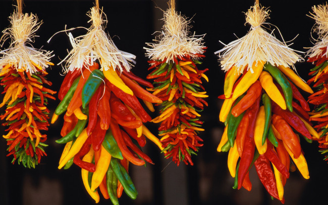 Обои картинки фото еда, перец, острый, красный, жёлтый