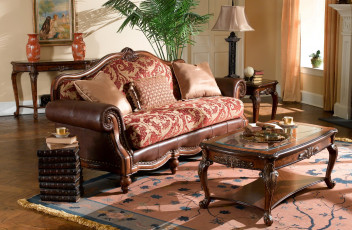 Картинка интерьер гостиная столик диван подушки