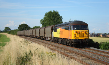 Картинка техника поезда локомотив рельсы железная дорога вагоны грузовой состав