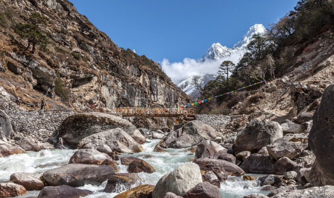 Обои картинки фото природа, реки, озера, мост, пороги, камни, река, ущелье, горы