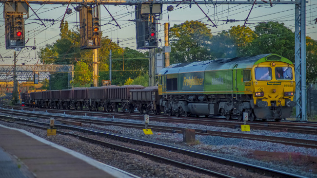 Обои картинки фото техника, поезда, состав, дорога, железная, локомотив