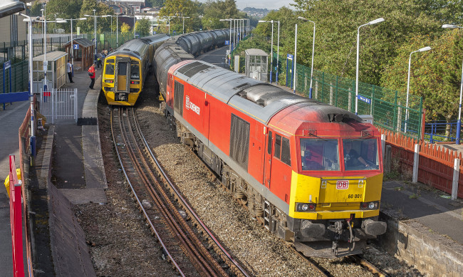 Обои картинки фото техника, поезда, состав, локомотив, дорога, железная