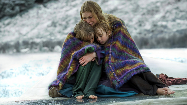 Обои картинки фото кино фильмы, vikings , 2013,  сериал, дети, женщина