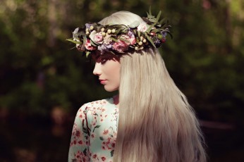 Картинка девушки -+блондинки +светловолосые венок