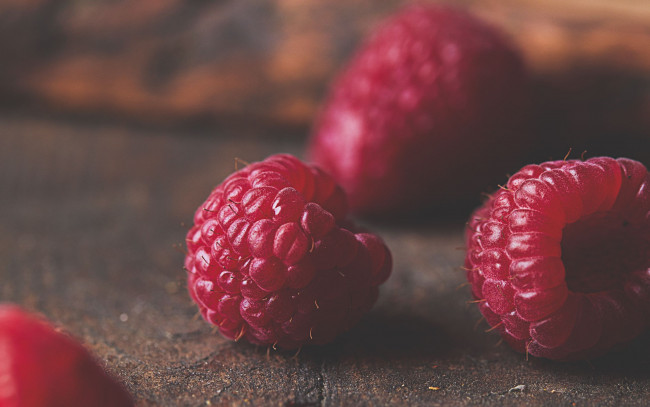 Обои картинки фото еда, малина, ягоды, спелая
