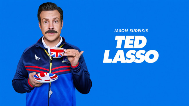 Обои картинки фото ted lasso , сериал 2020 – , кино фильмы, сериал, ted, lasso, комедия, спорт, apple, tv, plus, jason, sudeikis, постер