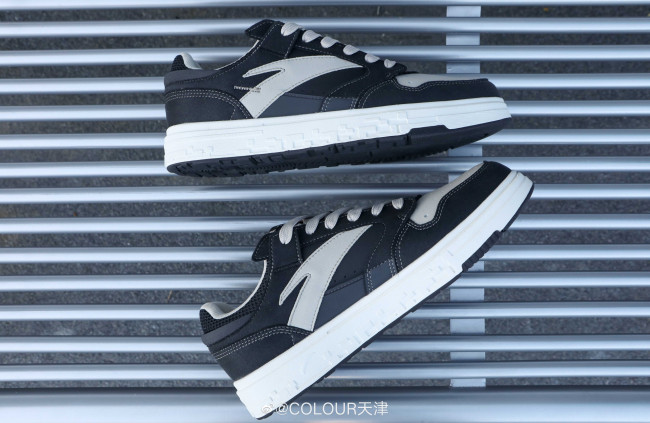 Обои картинки фото разное, одежда,  обувь,  текстиль,  экипировка, кроссовки