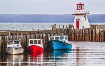 Картинка корабли катера маяк