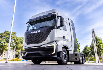 Картинка автомобили iveco