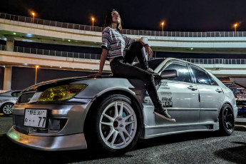 Картинка автомобили -авто+с+девушками toyota altezza turbo drift