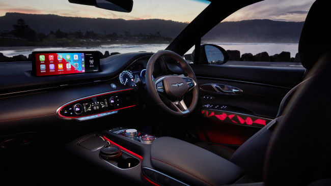 Обои картинки фото genesis gv70 3, 5t awd, автомобили, спидометры, торпедо, салон, руль, река