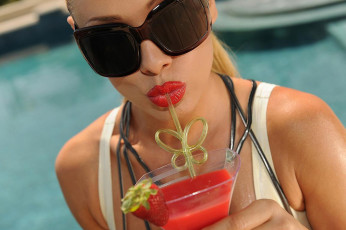 Картинка Zsanett+Egerhazi+Sandy sandy fantasy девушки   sandy-fantasy lips