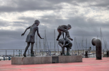 Картинка города памятники скульптуры арт объекты игра дети