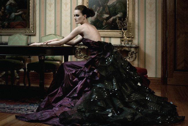 Обои картинки фото _Unsort -НЕ ВЫБИРАТЬ  , девушки, , не, выбирать, винтаж, спина, платье, картины