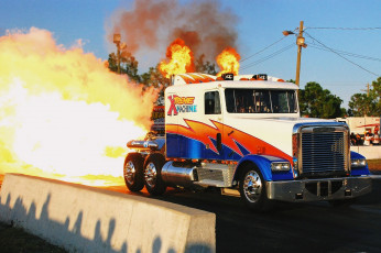 Картинка автомобили freightliner new