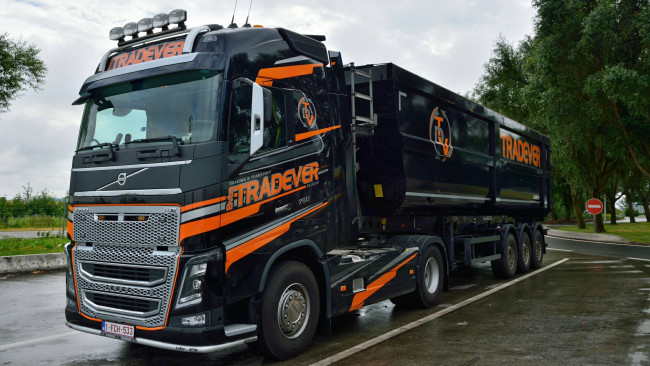 Обои картинки фото volvo, автомобили, volvo trucks, швеция, грузовые, легковые, aktiebolaget