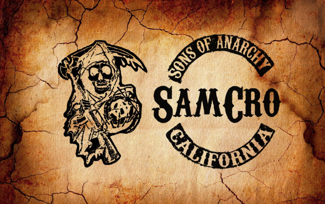 Обои картинки фото кино фильмы, sons of anarchy, стена, эмблема, символика