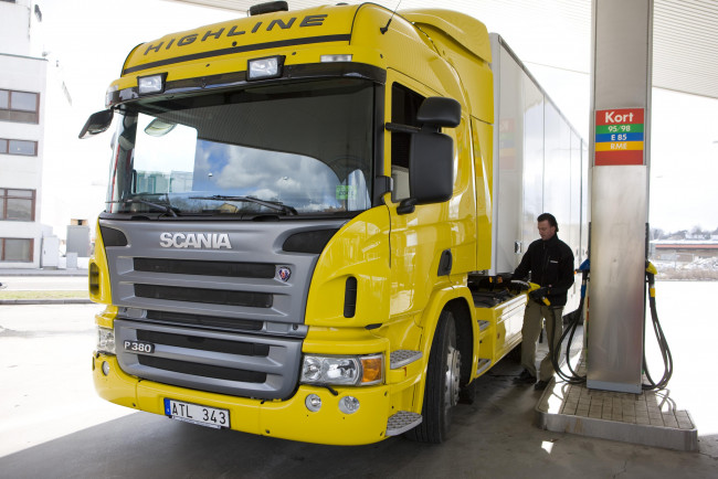 Обои картинки фото scania, автомобили, ab, грузовые, автобусы, судовые, дизельные, двигатели, швеция