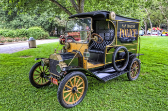 обоя police ford model t, автомобили, выставки и уличные фото, автошоу, выставка