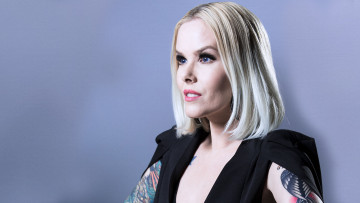 Картинка музыка -евровидение iceland svaly cali bjorgvinsdouttir