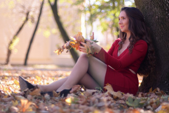 обоя amanda rochelle, девушки, - брюнетки,  шатенки, девушка, женщина, шатенка, темноволосая, сексуальная, модель, звезда, позирует, разная, обувь, верхняя, стильная, одежда, нижнее, эротическое, бельё, трусы, лифчик, колготки, чулки, аксессуары, макияж, и, множество, элементов, на, фотографии