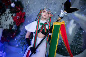 Картинка девушки mari+aisu образ косплей наряд костюм новый год посох часы украшения ёлки