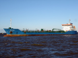 обоя bro, glory, корабли, баржи