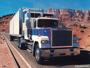 Картинка автомобили mack