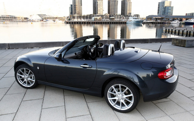 Обои картинки фото mazda, автомобили, кабриолет, набережная