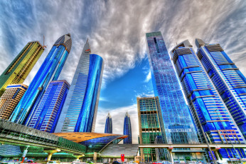 Картинка города дубаи+ оаэ облака небоскребы