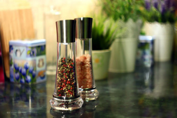 Картинка еда крупы +зерно +специи +семечки боке разноцветный перец