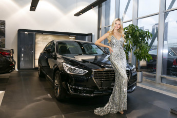 Картинка автомобили -авто+с+девушками genesis