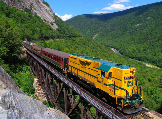 Обои картинки фото техника, поезда, локомотив, состав