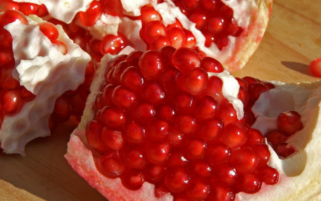 Обои картинки фото еда, гранат, зерна