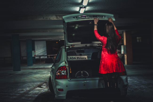 Обои картинки фото автомобили, -авто с девушками, лада, приора