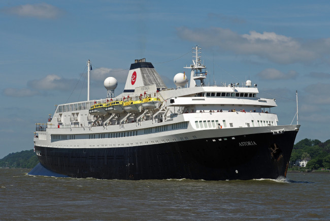 Обои картинки фото корабли, лайнеры, лайнер, круиз