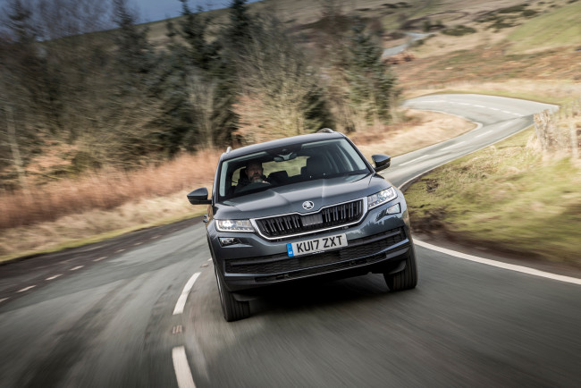Обои картинки фото skoda kodiaq uk-spec 2016, автомобили, skoda, kodiaq, uk-spec, 2016