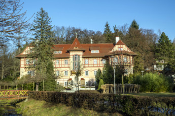 Картинка города -+здания +дома отель