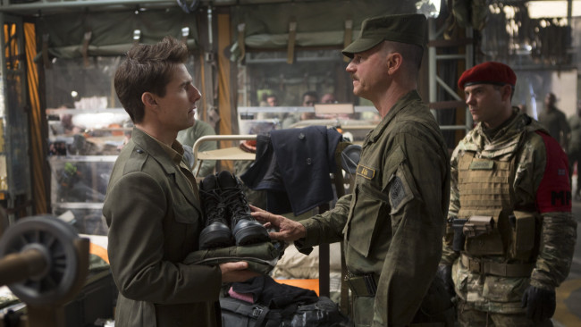 Обои картинки фото edge of tomorrow , 2014, кино фильмы, edge of tomorrow, грань, будущего, фантастика, боевик, сша, канада, tom, cruise, кадры, из, фильма