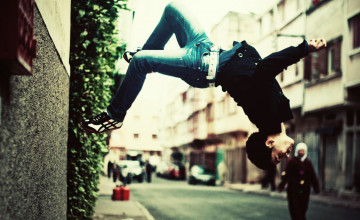 Картинка мужчины -unsort парень сальто улица