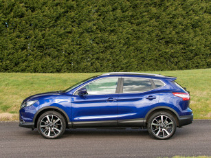 обоя автомобили, nissan, datsun, qashqai, uk-spec, 2014г, синий